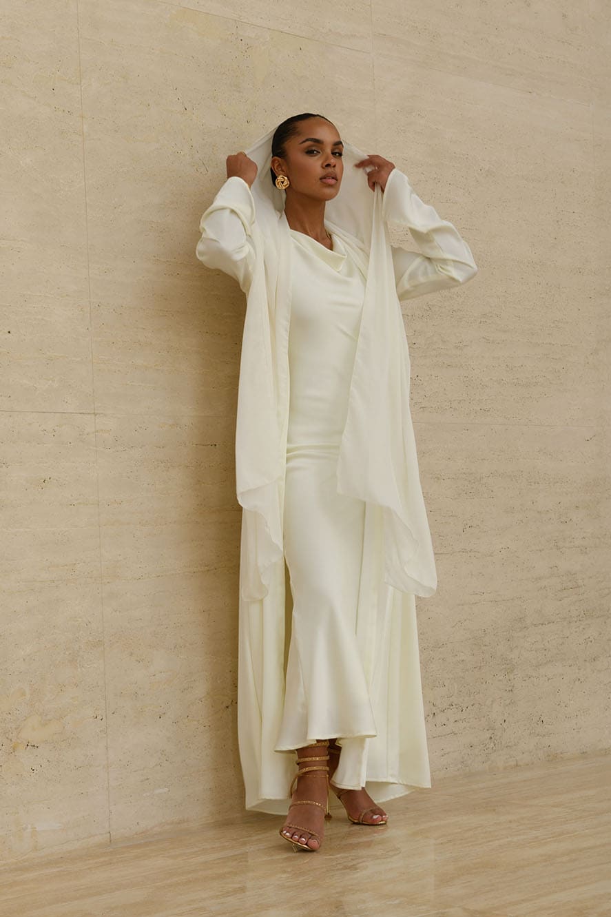 STUDIO SLIT SLEEVE ABAYA - CREAM