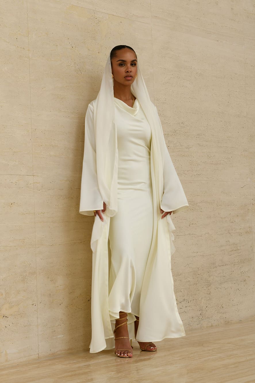 STUDIO SLIT SLEEVE ABAYA - CREAM