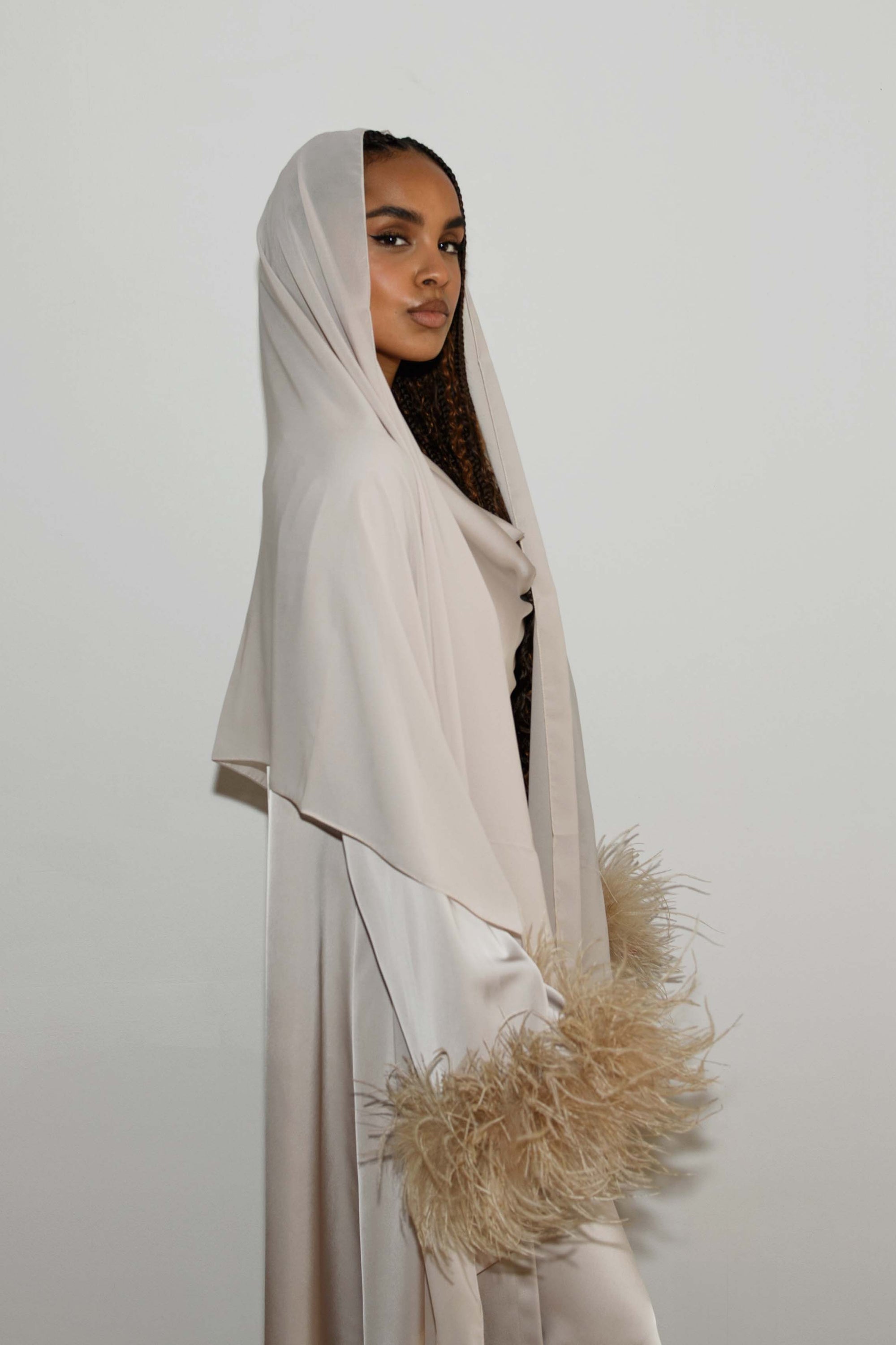 FEATHER SLEEVE ABAYA - CHAMPAGNE