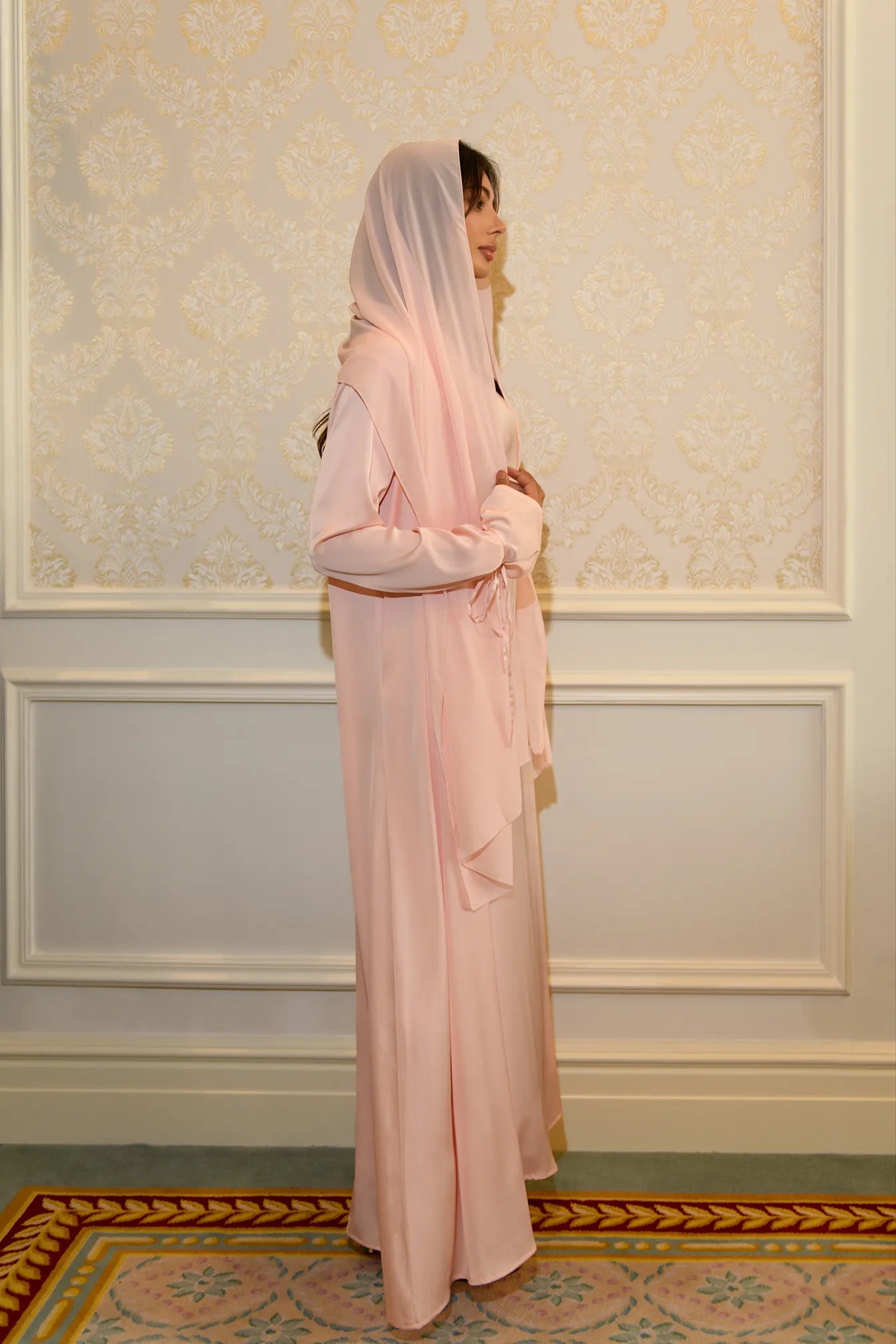 TIE DETAIL ABAYA - SOFT PINK